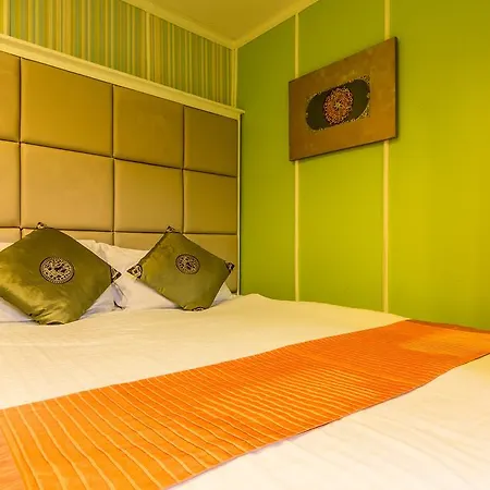 Sam\'S Lodge